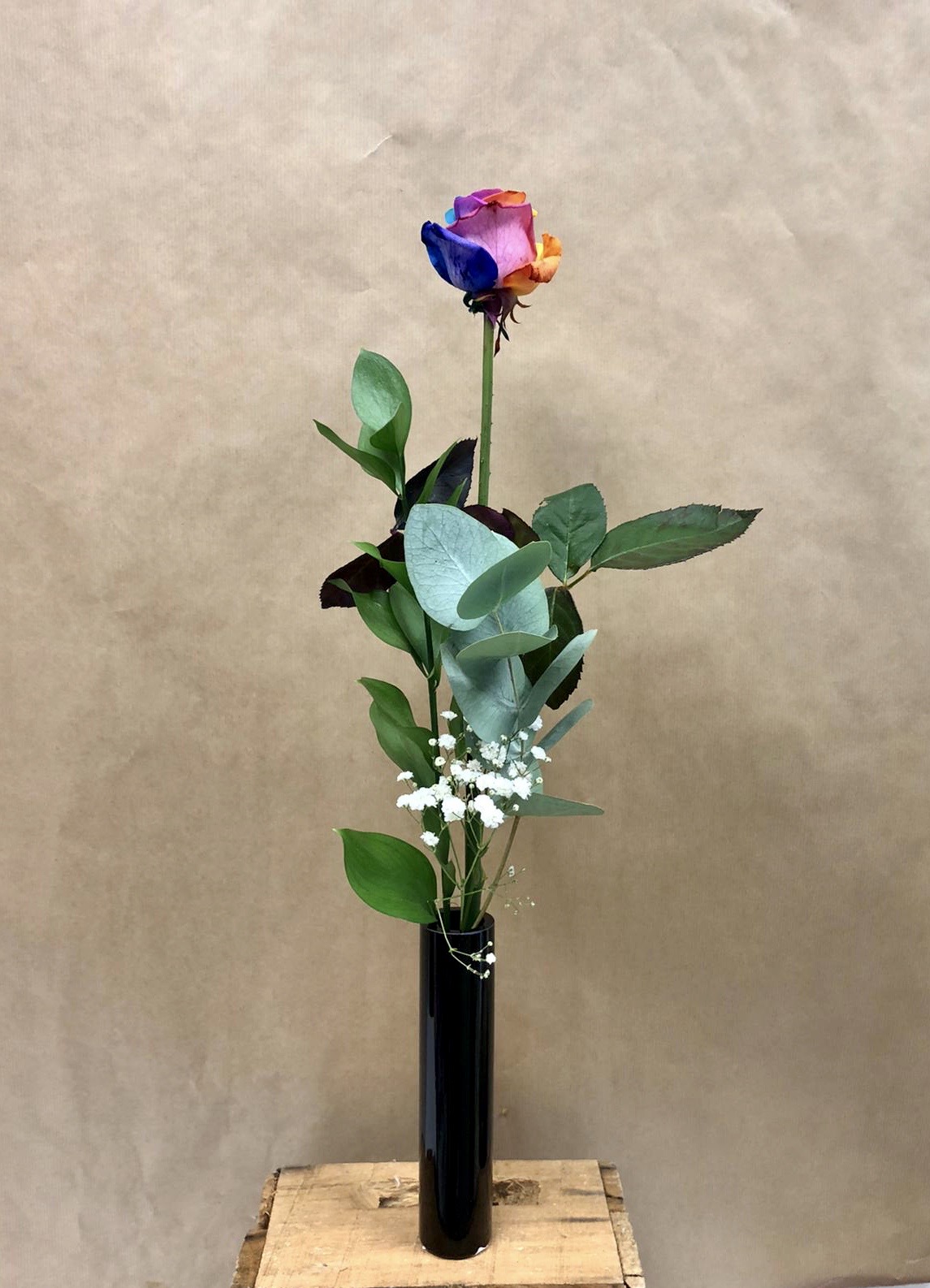 1 Rainbow Rose Vase